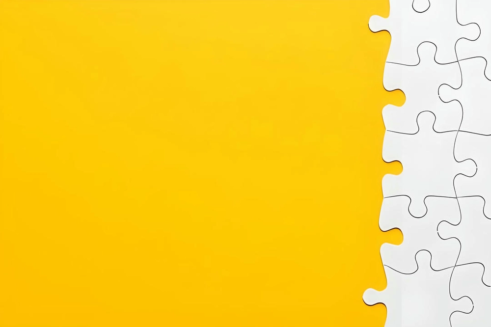 hình powerpoint màu vàng đơn giản mà ấn tượng 