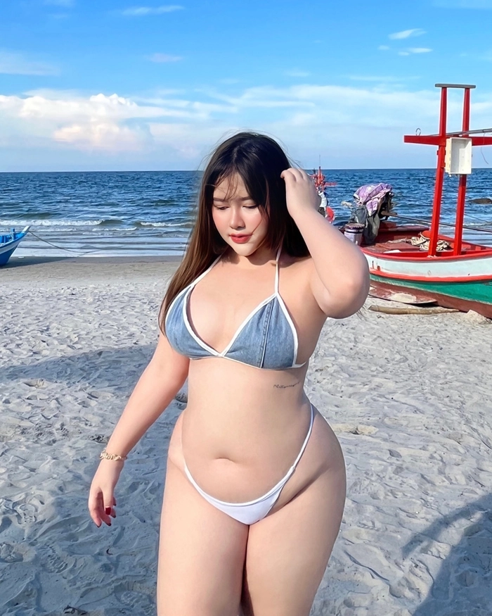 ảnh gái lồn múp
