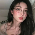 tải ảnh gái xinh tóc ngắn đeo kính chill ngầu