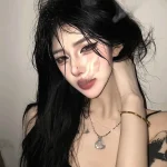 ảnh gái ngầu tạo dáng cool