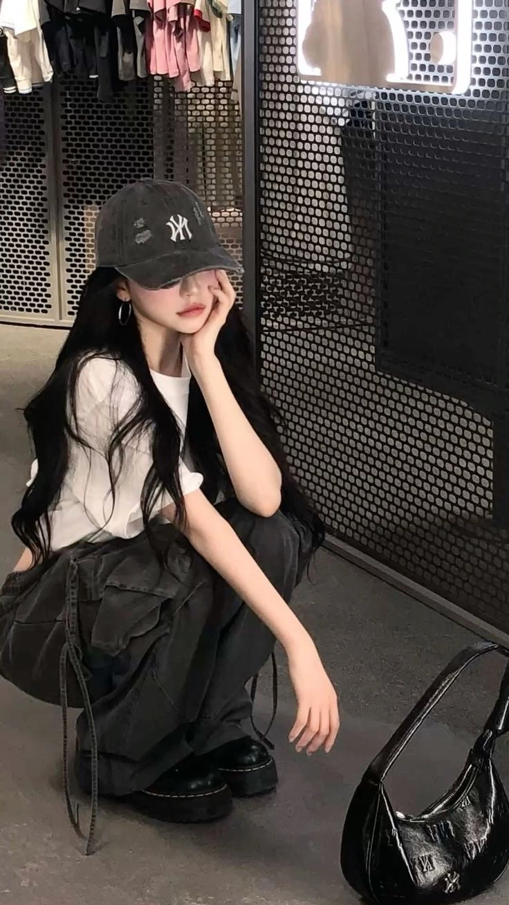 ảnh gái xinh ngầu che mặt nghệ thuật 