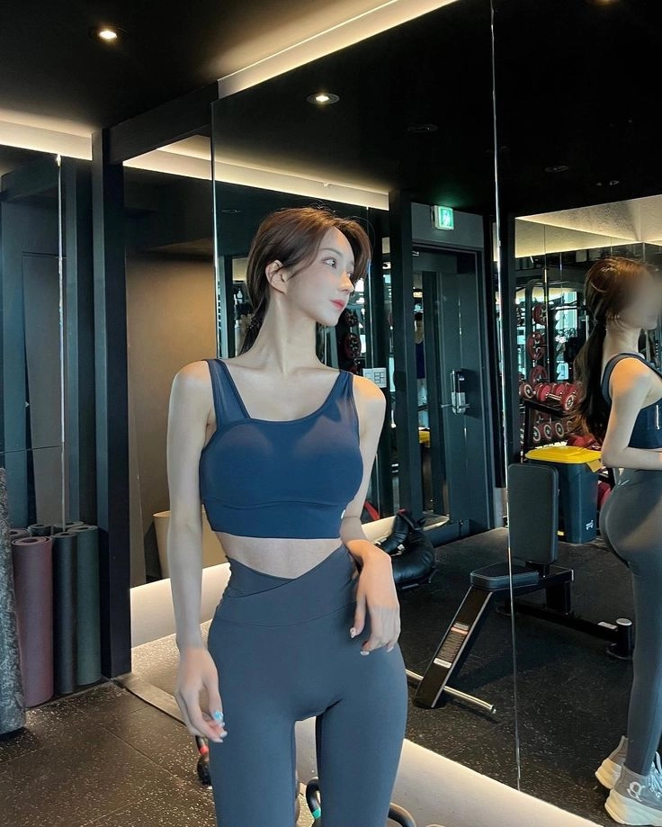 ảnh tập gym nữ không lộ mặt 