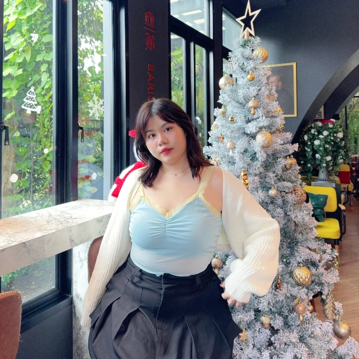 gái cực múp