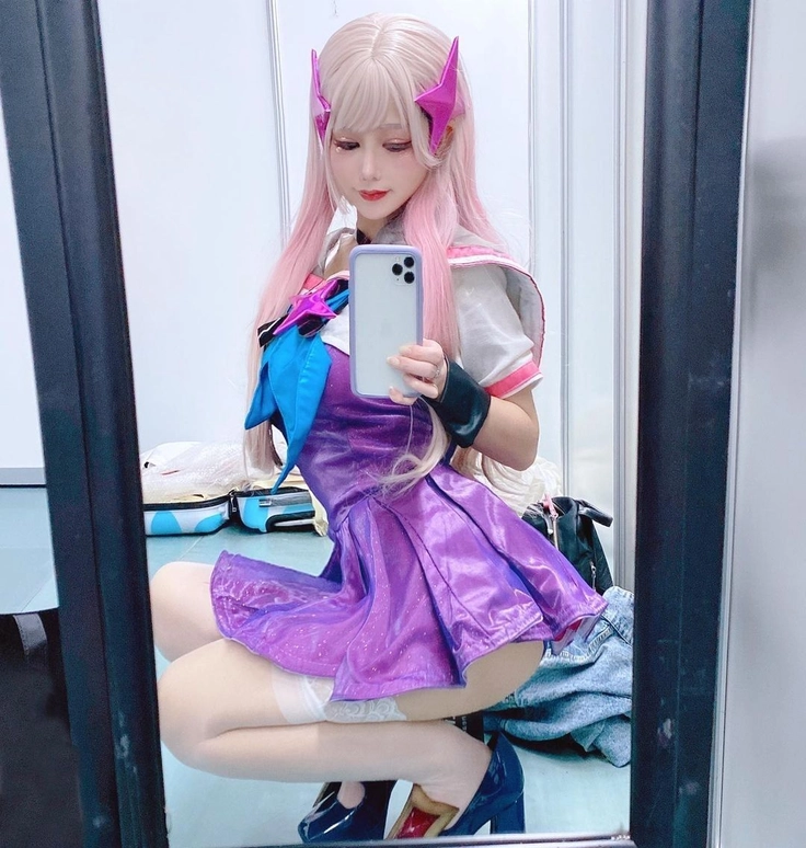 gái xinh cosplay liên quân trang phục sexy 