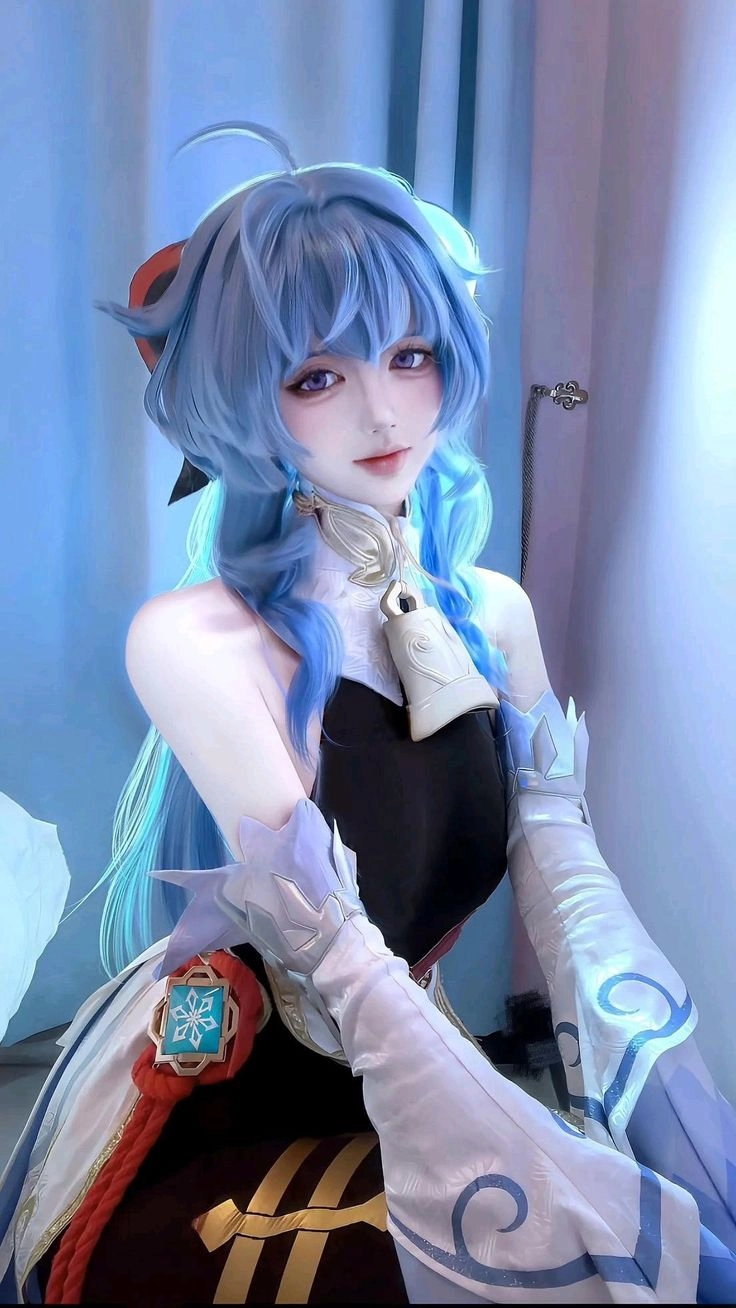 ảnh gái xinh cosplay nhân vật anime nổi tiếng 