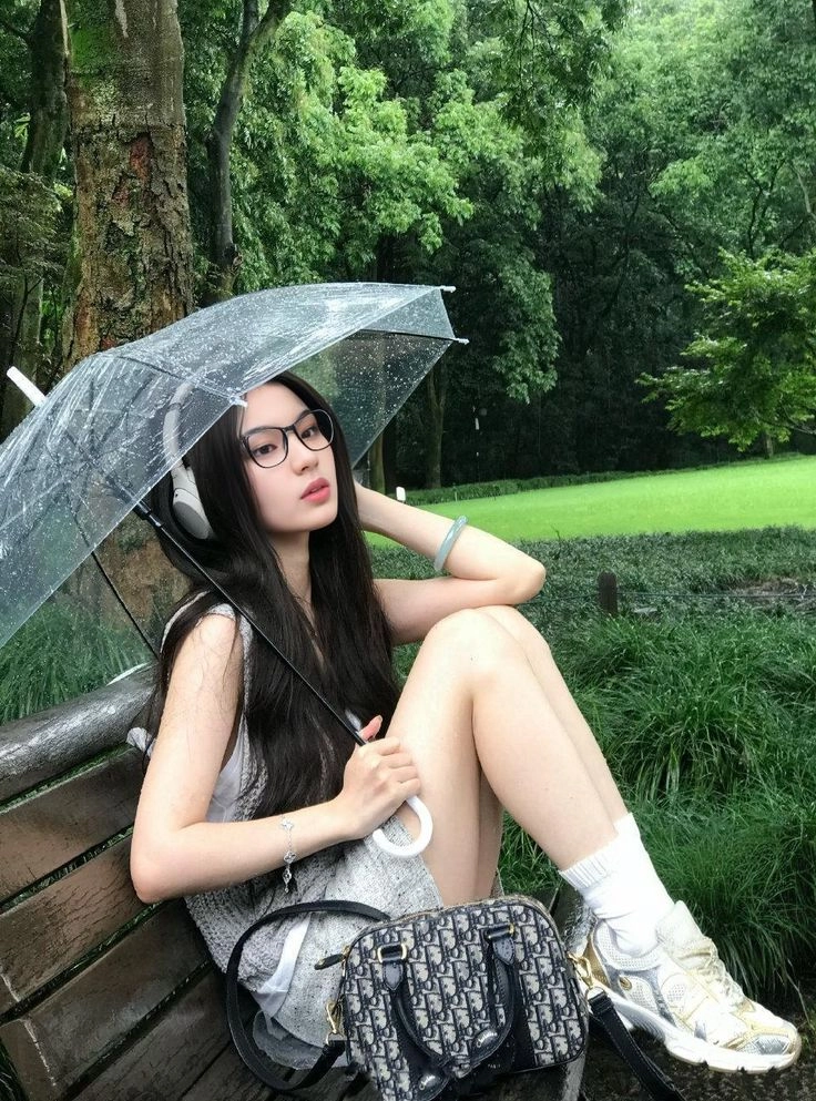 ảnh gái xinh dễ thương diện đồ street style 
