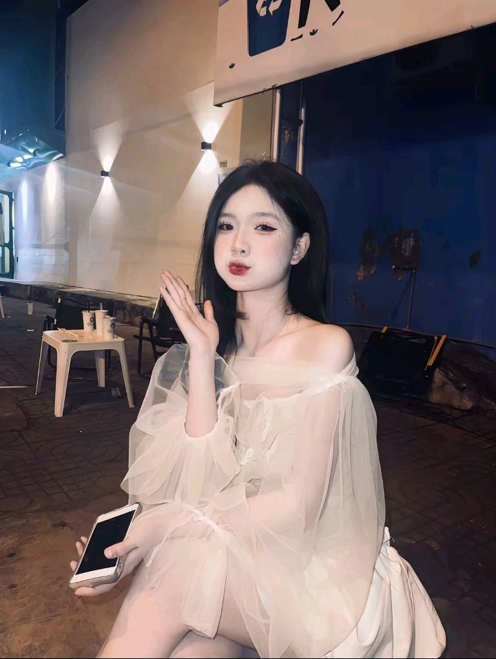 hình nền điện thoại 4k gái xinh mặt mộc 