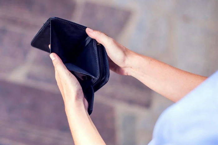 Ảnh chế ví rỗng meme lầy lội