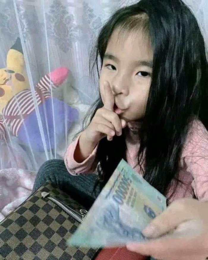 Ảnh meme tiền hài