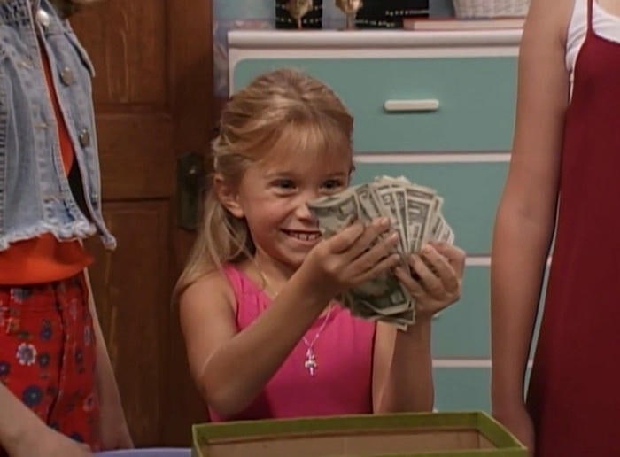 Ảnh meme tiền nhìn là cười