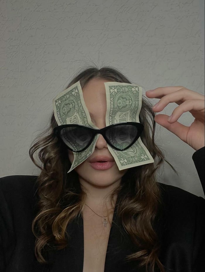 Hình ảnh meme tiền xỉu up xỉu down