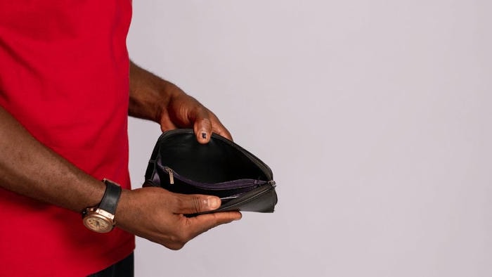 Hình meme ví rỗng chất