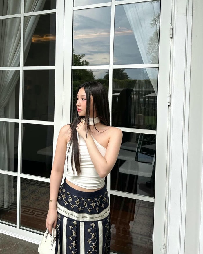 Hình sexy của Amee trang phục đẹp