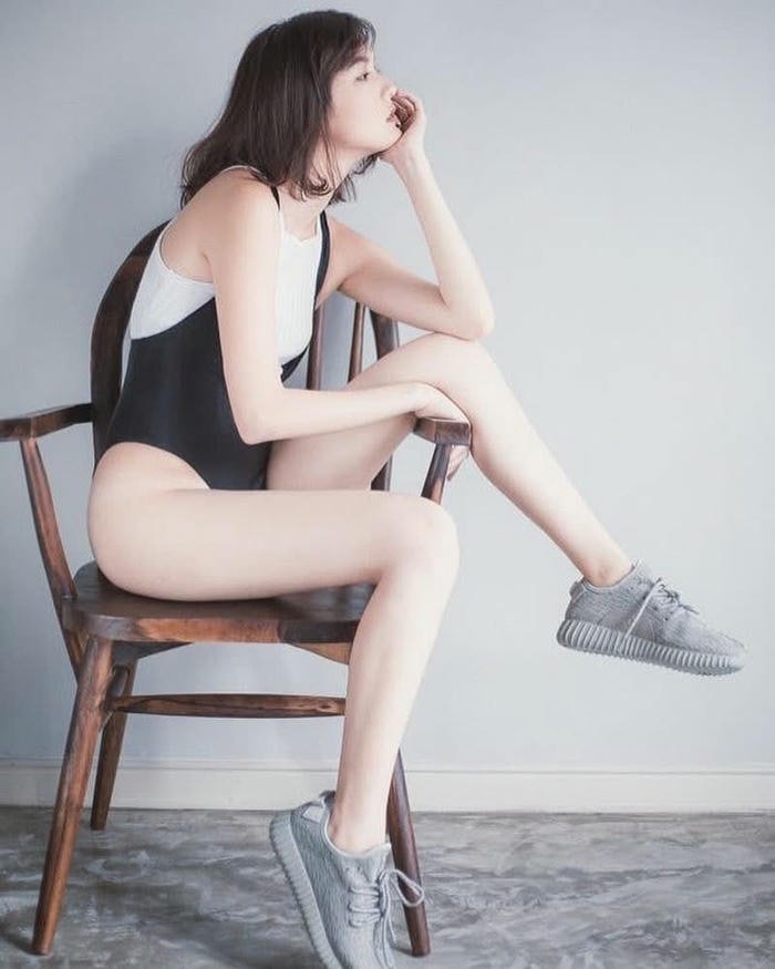 ảnh Hải Tú phong cách quyến rũ hiện đại