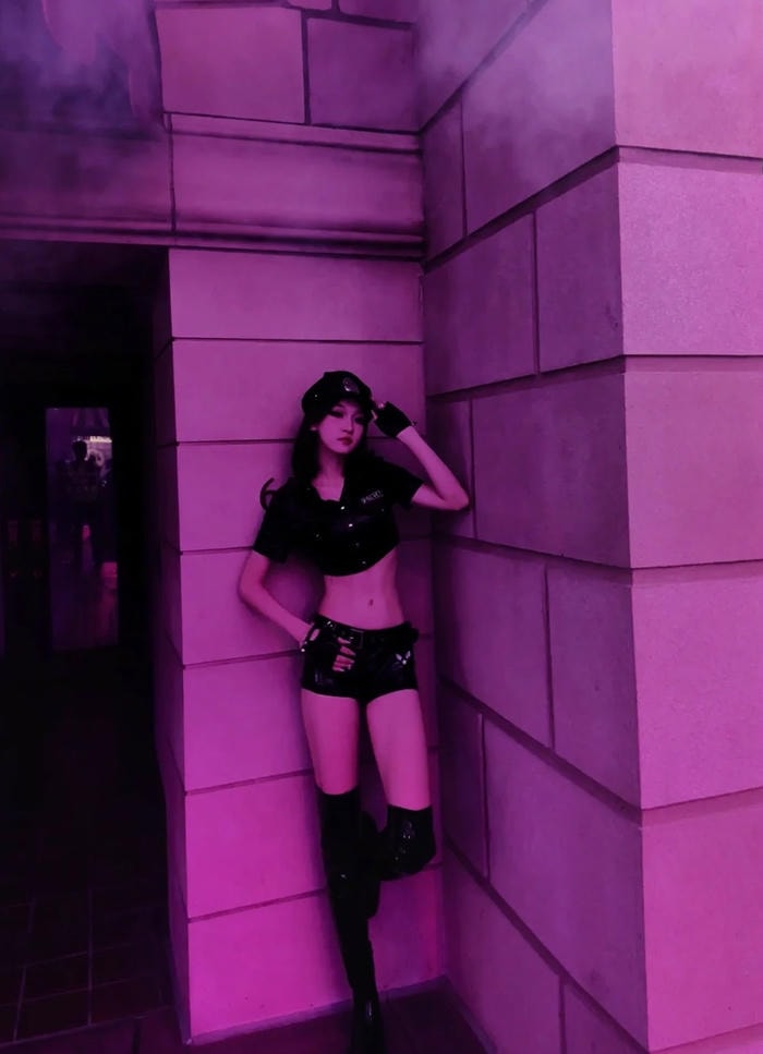 ảnh cosplay cảnh sát concept