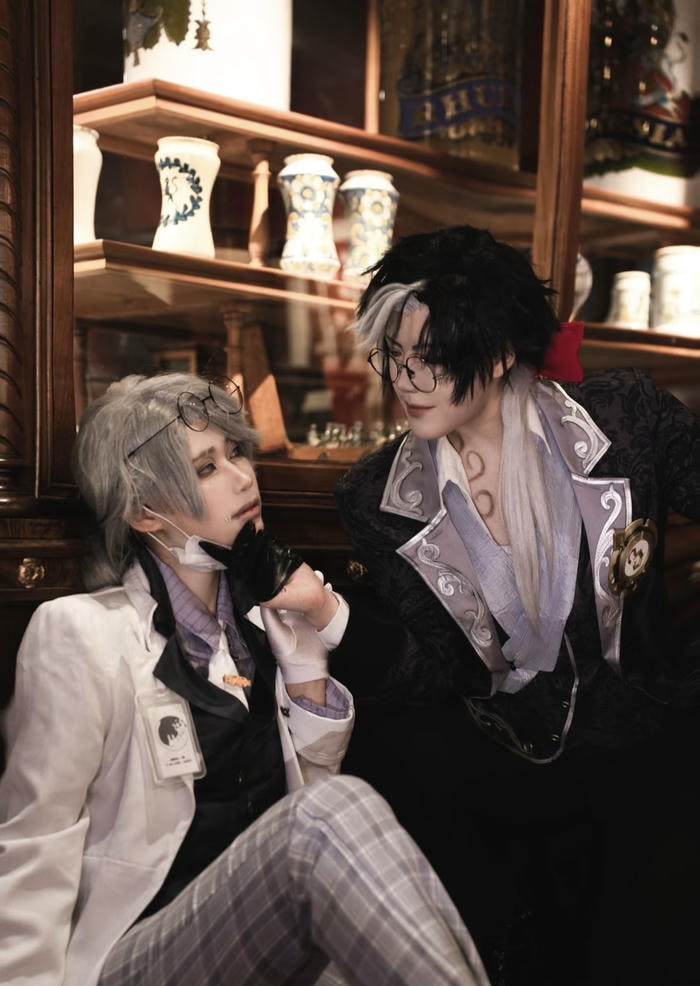 ảnh cosplay đam mỹ tình cảm