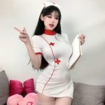 ảnh cosplay y tá studio