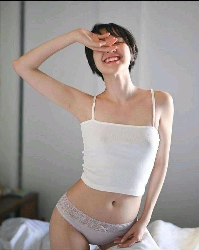 chân dung Hải Tú gợi cảm