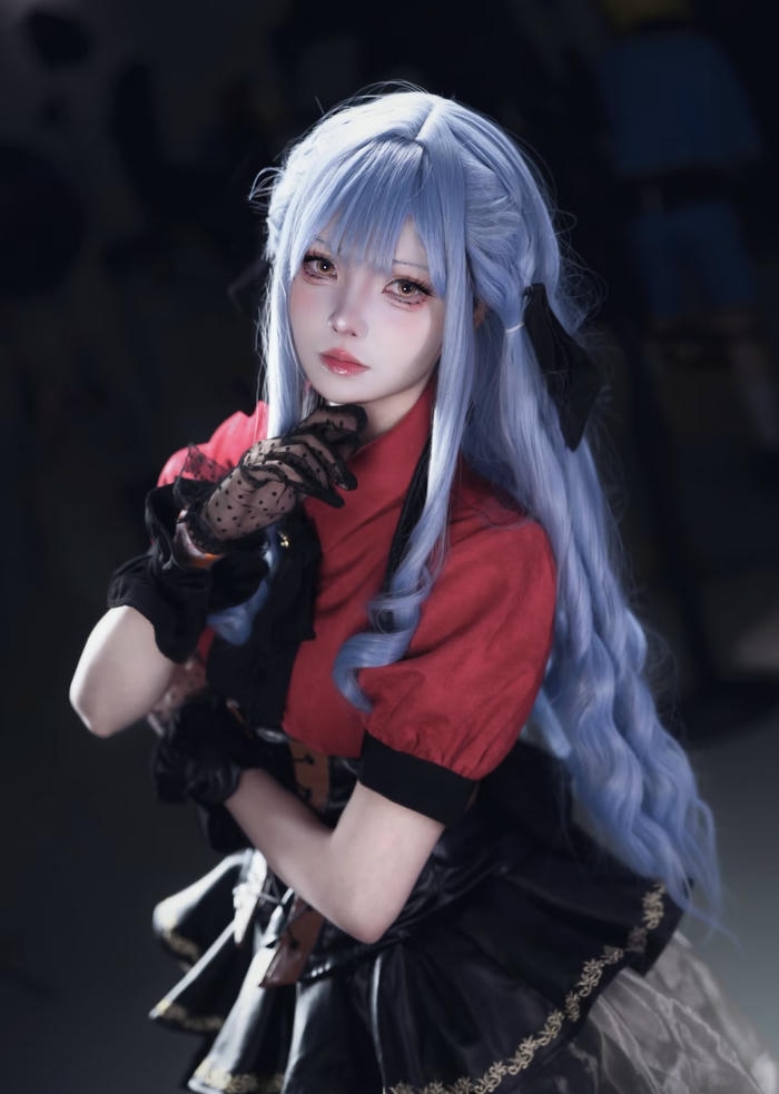cosplay anime nữ cá tính mạnh mẽ