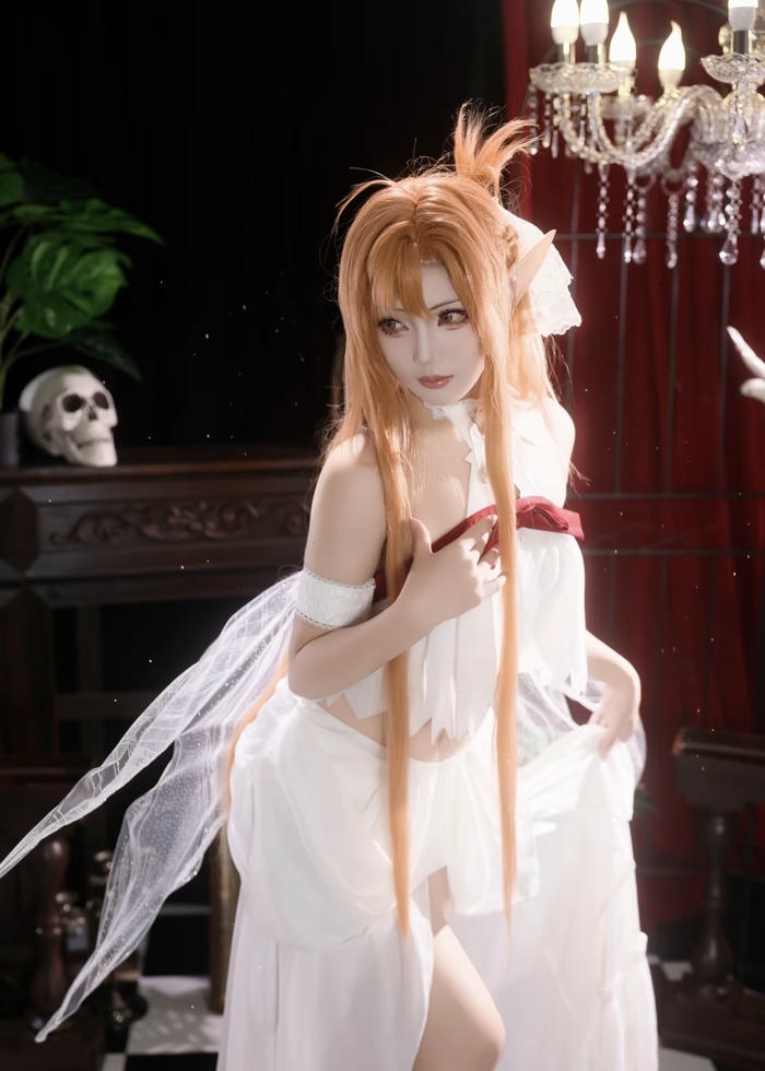 cosplay anime nữ phong cách dịu dàng
