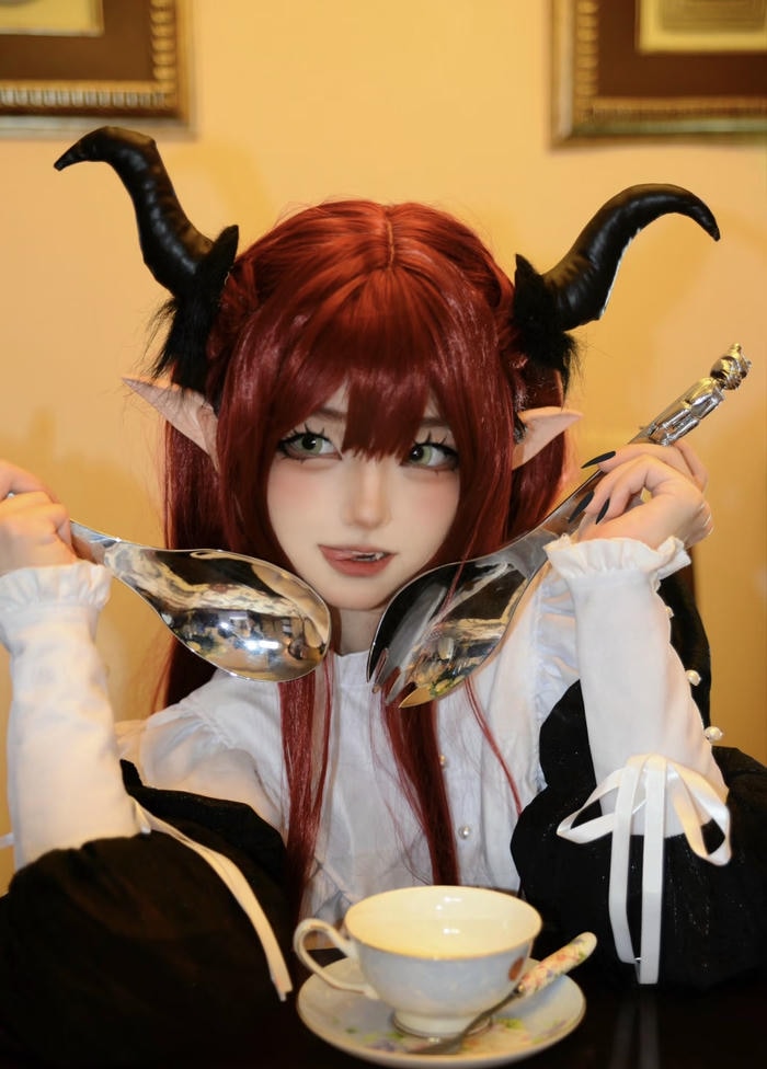 cosplay anime nữ xinh đẹp