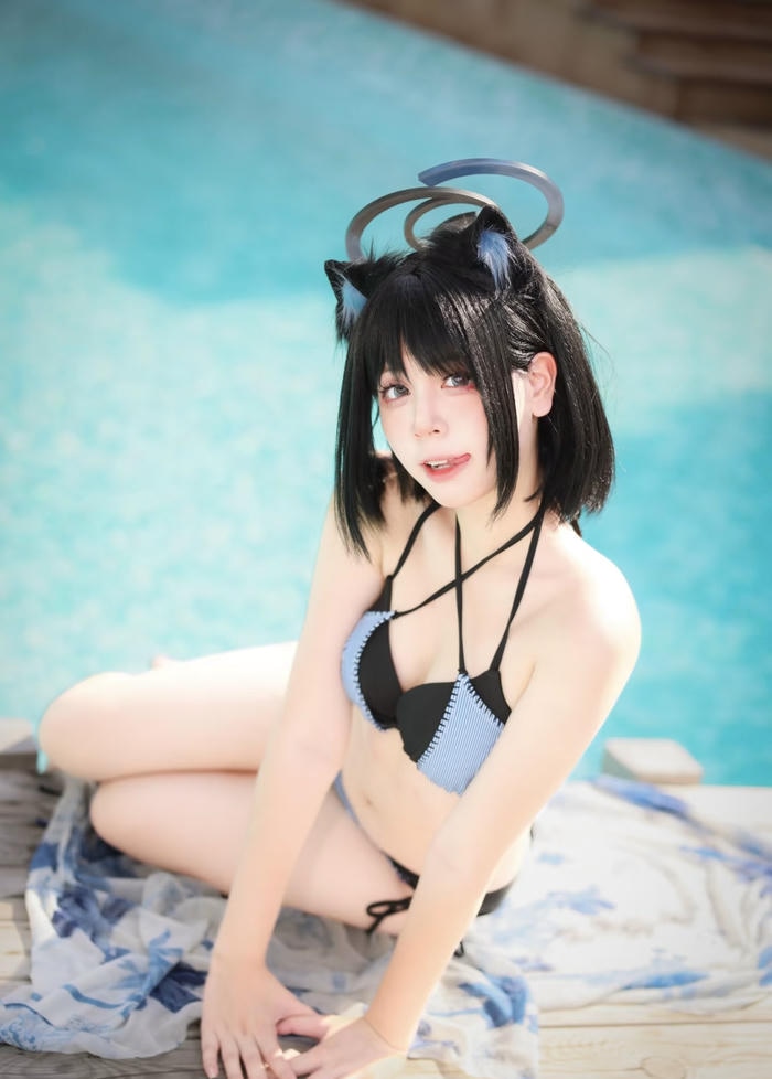 cosplay bikini concept năng động và trẻ trung
