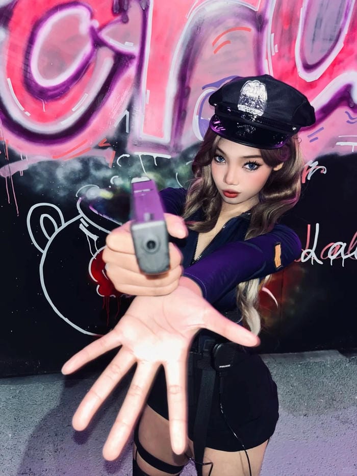 cosplay cảnh sát