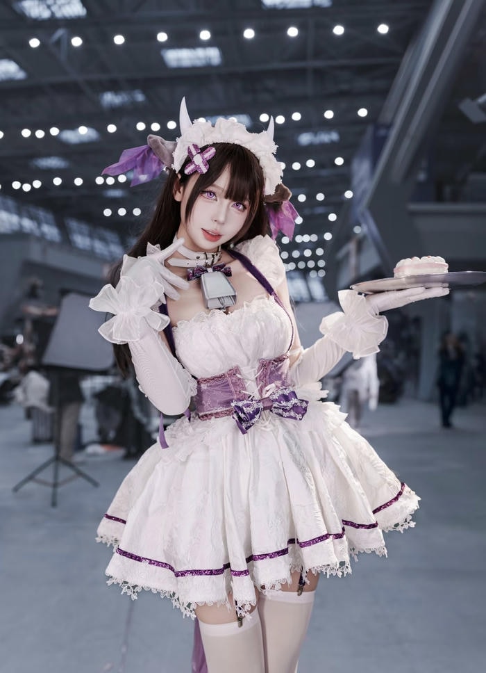 cosplay maid anime girl cute