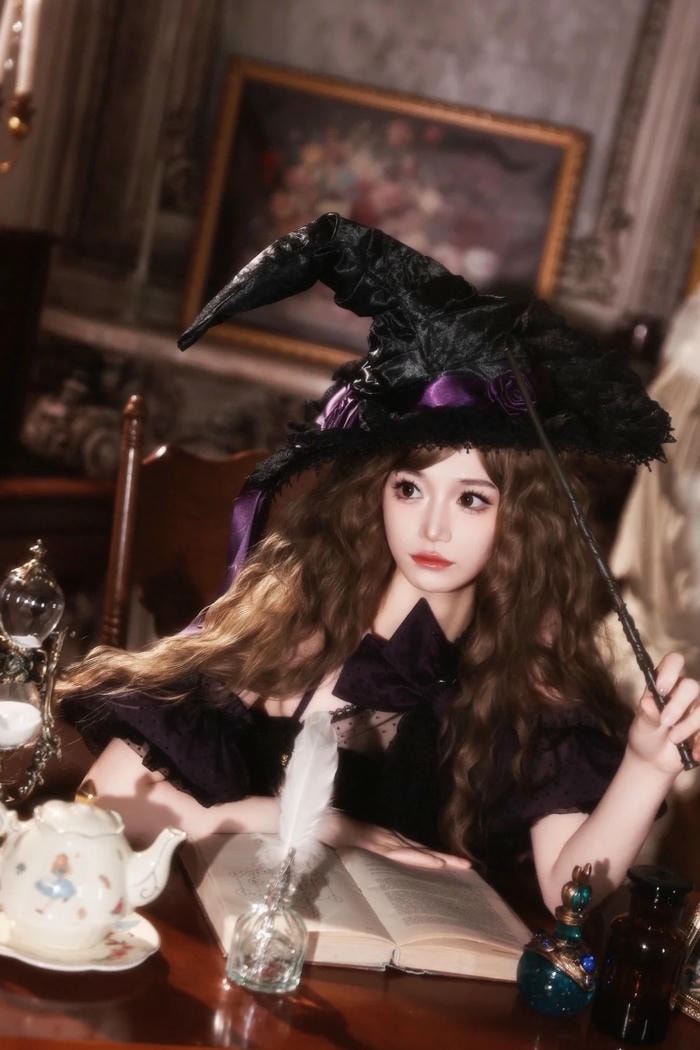 cosplay phù thủy anime