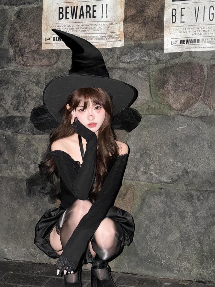 cosplay phù thủy dễ thương anime