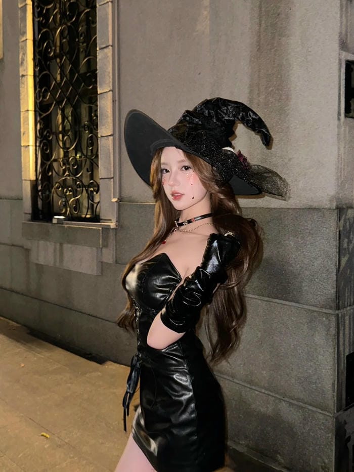 cosplay phù thủy fantasy style