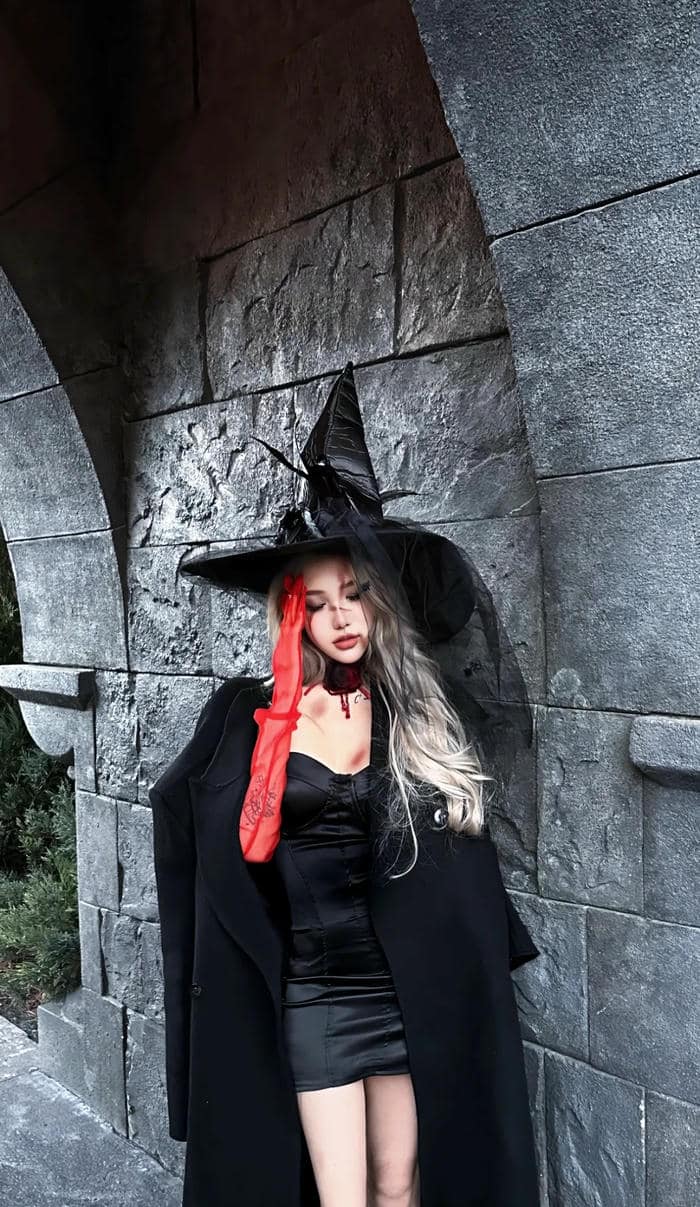 cosplay phù thủy ma thuật