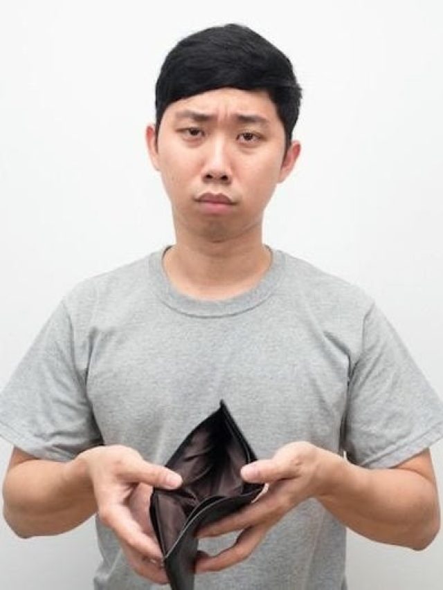 Bộ sưu tập 102+ ví rỗng meme cà khịa cuối tháng hết tiền