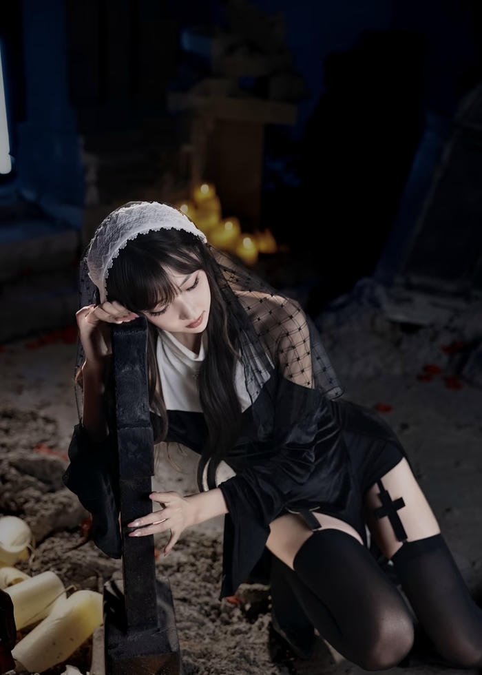 hình cosplay anime nữ phong cách gợi cảm