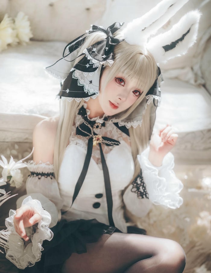 hình cosplay anime phong cách thời trang