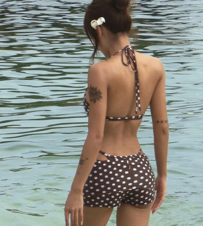 ảnh phương ly sexy dáng gợi cảm