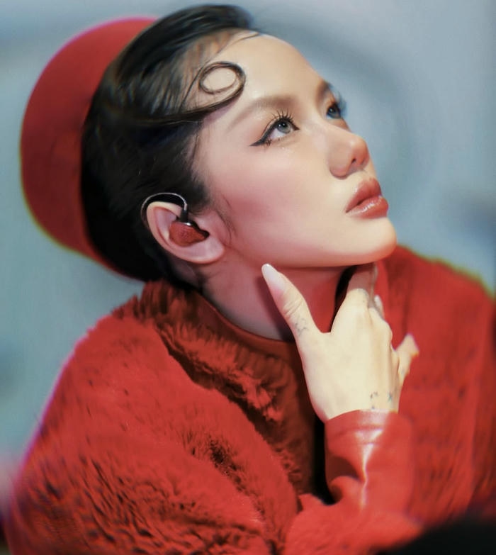 ảnh phương ly sexy trẻ trung