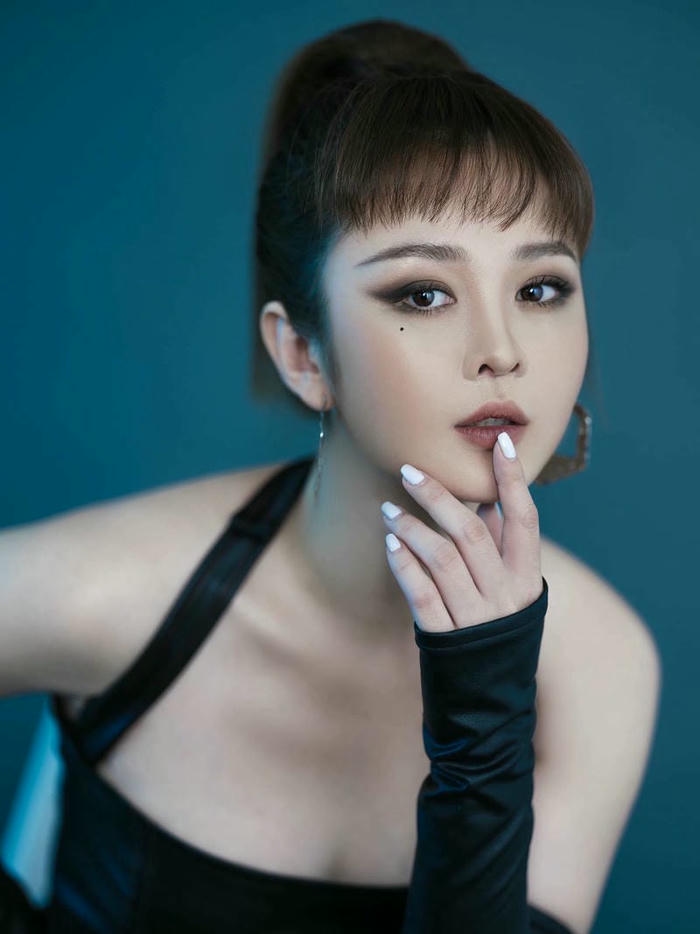 ảnh ribi sachi sexy trẻ trung tươi