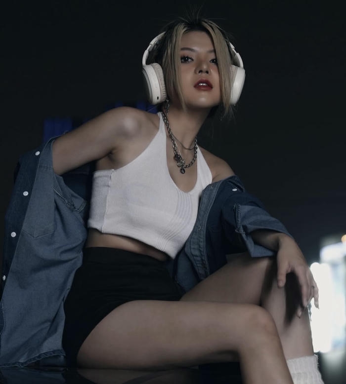 ảnh reency ngô sexy dáng đẹp