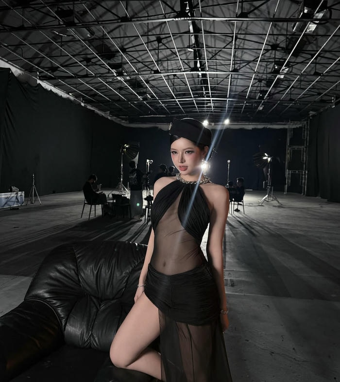 hình ciin bùi thảo ly sexy quyến rũ